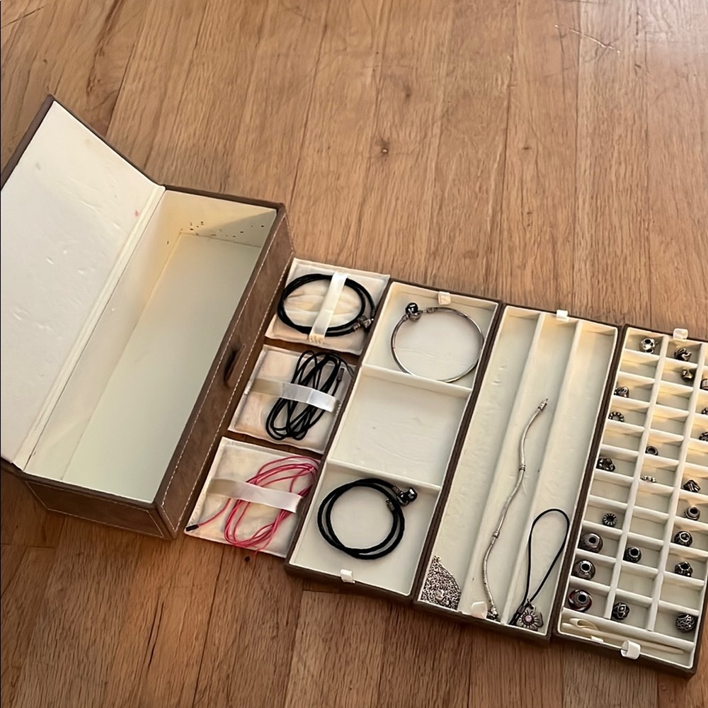 Pandora Jewelry Organizer with Accessories